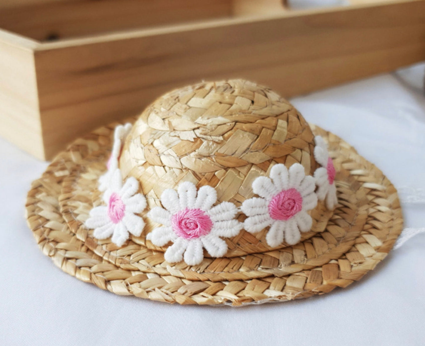 Straw Daisy Hat, S-L, Pet Outdoor Accessories, Hawaii Style, Sombrero, Pet Accessory, Dog Fashion, Dog Apparel, Pet Clothing - NKpup
