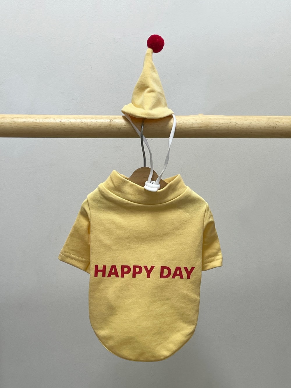 Happy T-shirt w/Cont Hat, S-XL, Dog-Sweatshirt, Christmas Costume Dog, Halloween, Dog Top, Dog Clothing, Dog Fashion, Dog Apparel - NKpup