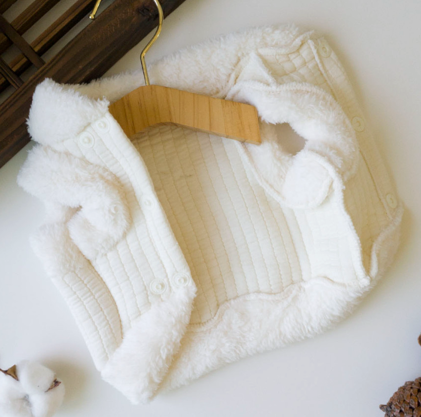 Fur Floral Quilted Vest Pet Hanbok