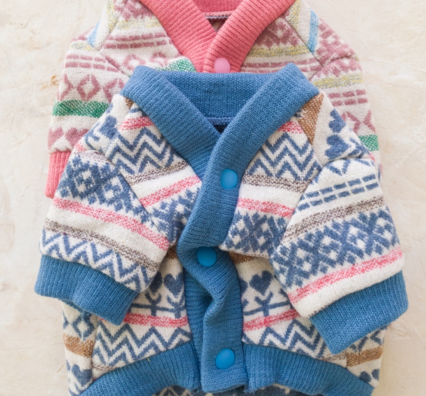 NKpup Jacquard knit dog cardigan in blue and white with geometric patterns