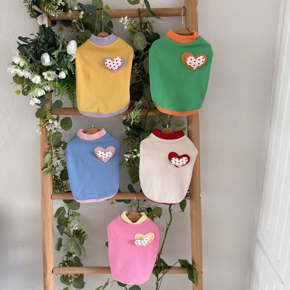 Sweet Heart Patch Sweatshirt