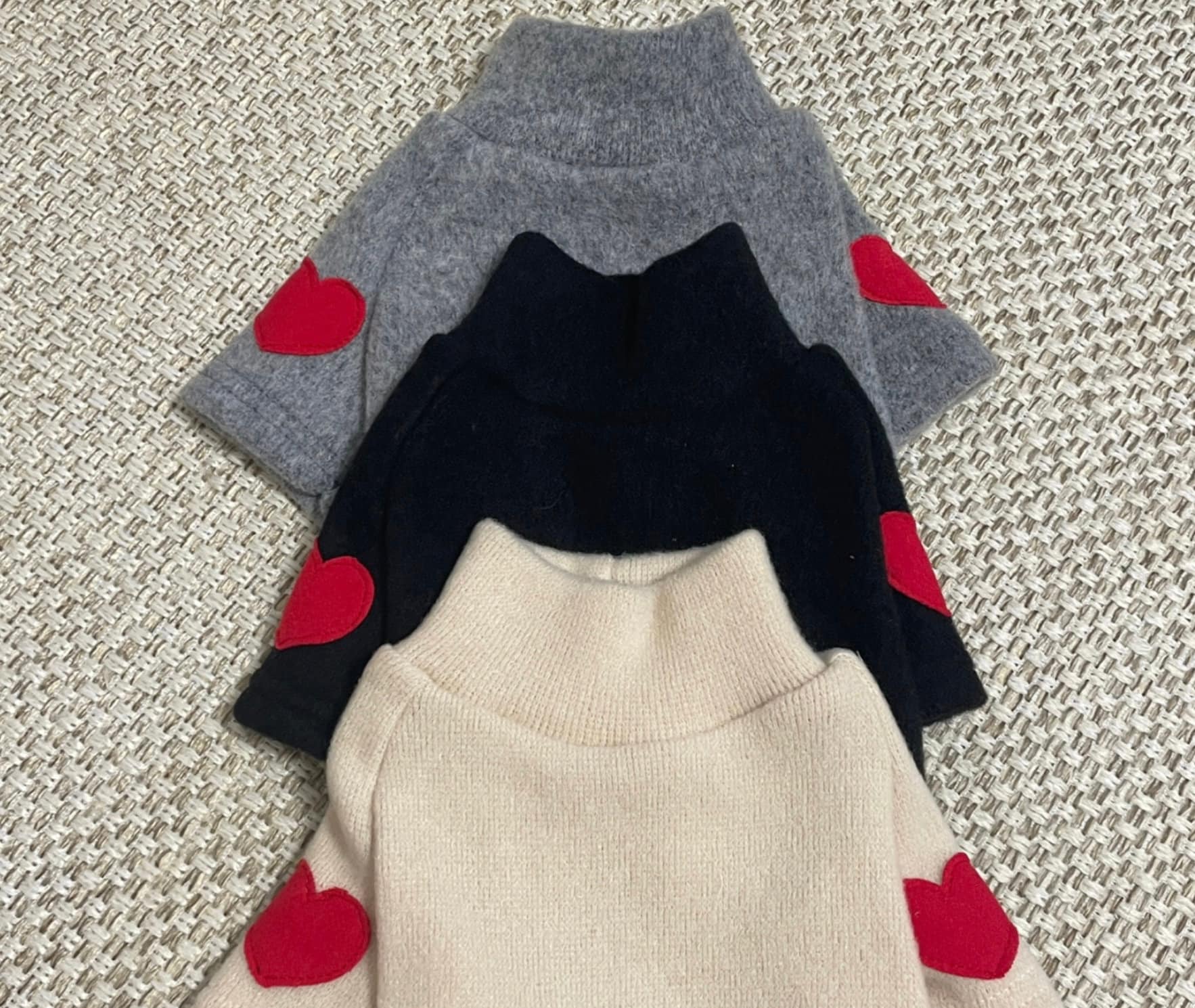 Heart Mock Neck Knit, S-2XL, Pet Clothing, Dog-Tee, Dog T-shirts, Dog Top, Dog Clothing, Dog Fashion, Dog Apparel - NKpup