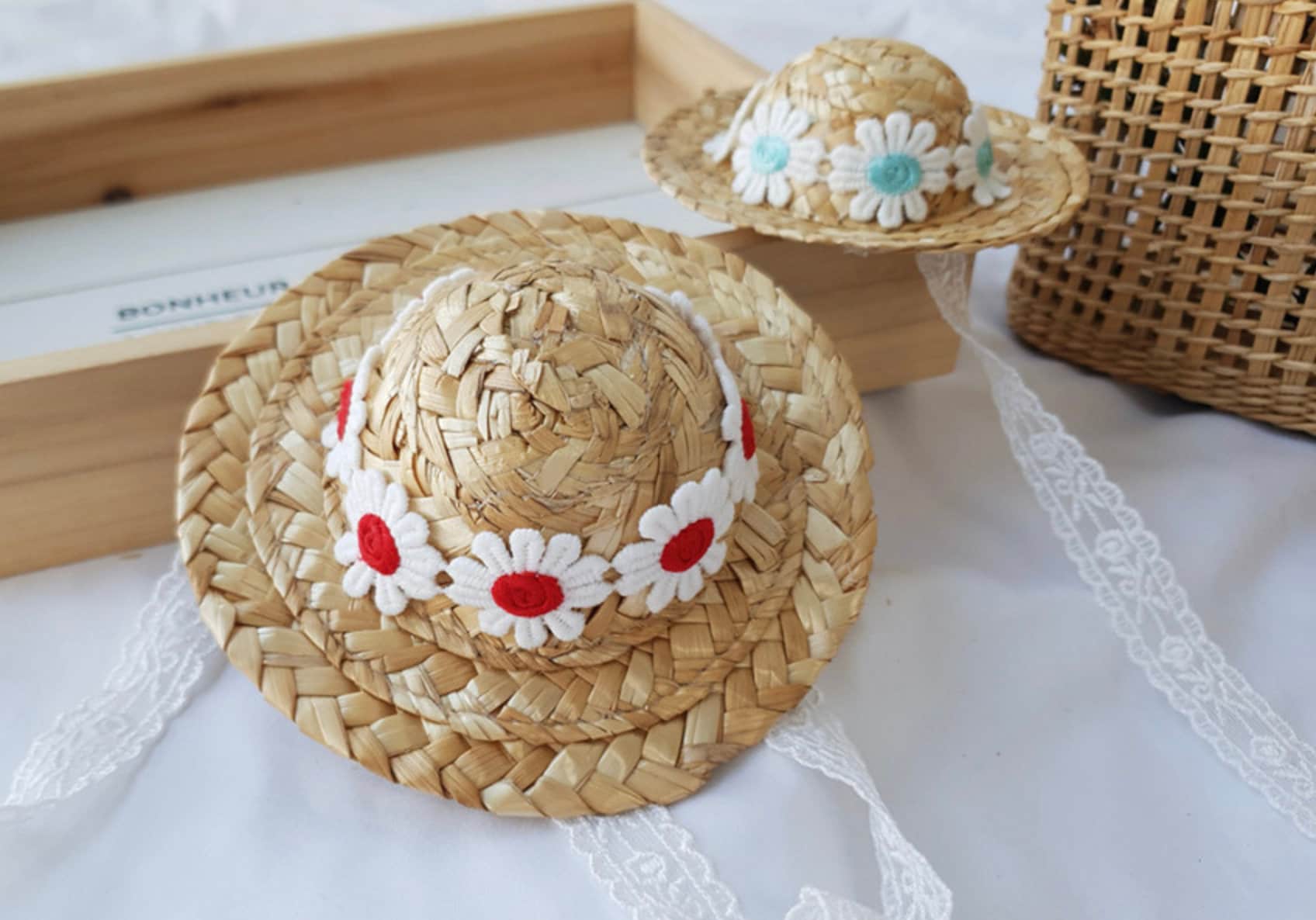 Straw Daisy Hat, S-L, Pet Outdoor Accessories, Hawaii Style, Sombrero, Pet Accessory, Dog Fashion, Dog Apparel, Pet Clothing - NKpup