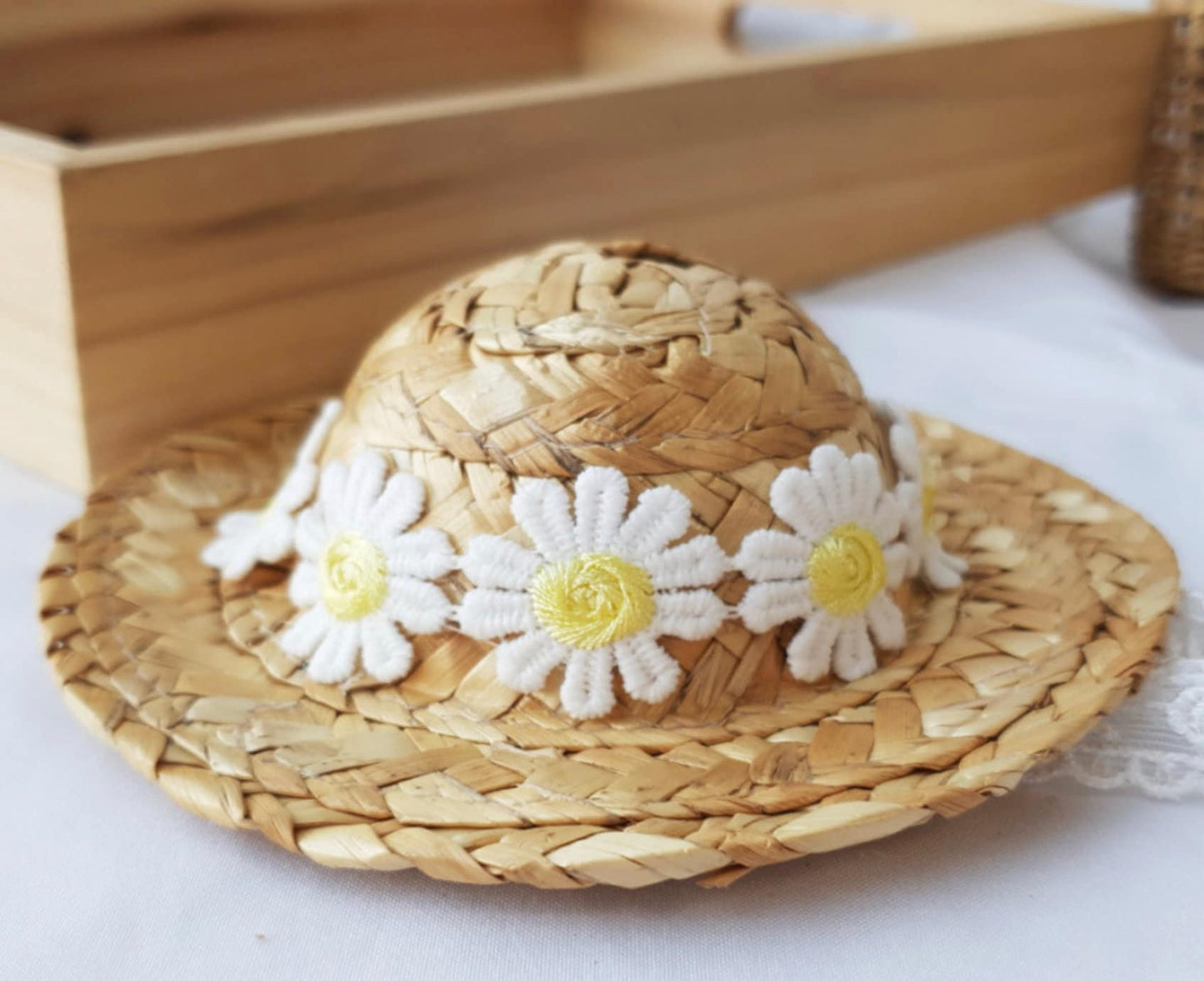 Straw Daisy Hat, S-L, Pet Outdoor Accessories, Hawaii Style, Sombrero, Pet Accessory, Dog Fashion, Dog Apparel, Pet Clothing - NKpup