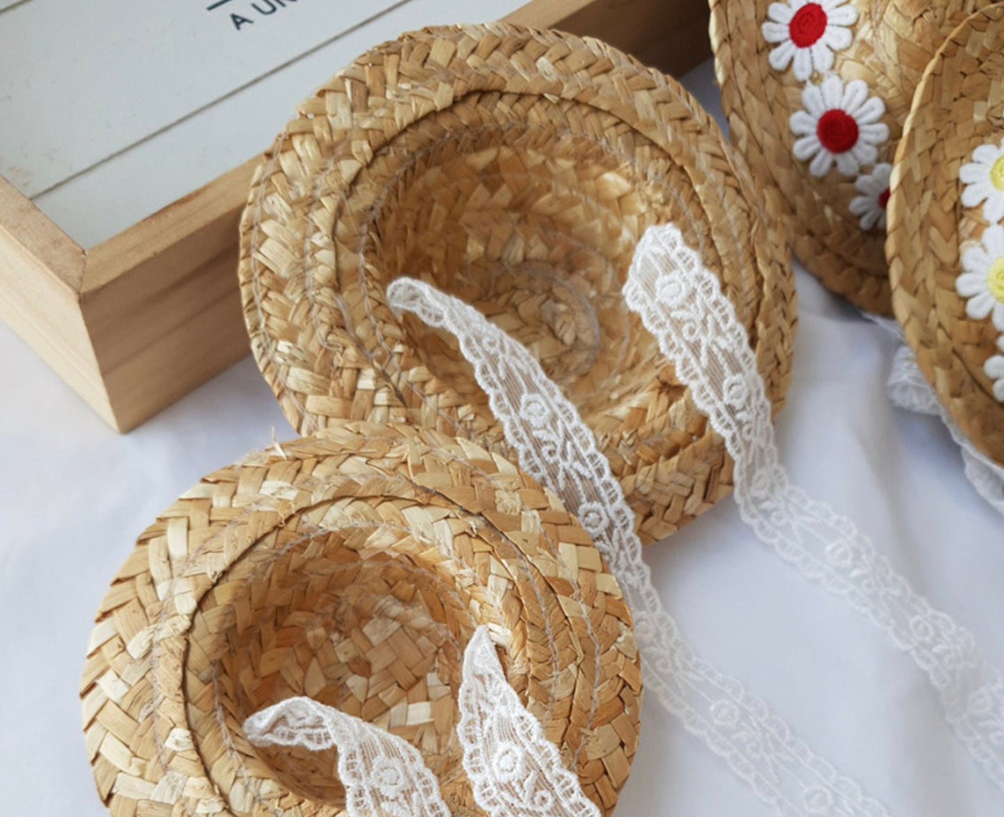 Straw Daisy Hat, S-L, Pet Outdoor Accessories, Hawaii Style, Sombrero, Pet Accessory, Dog Fashion, Dog Apparel, Pet Clothing - NKpup