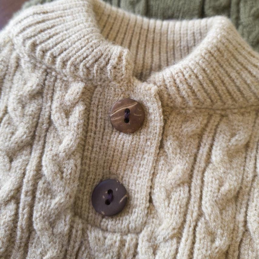 NKpup classic cable knit dog sweater in beige with brown buttons
