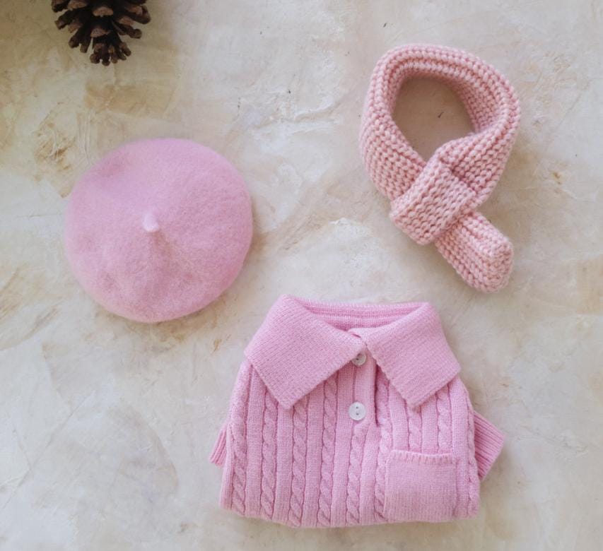 Pink NKpup cable polo knit dog sweater with matching beret and headband