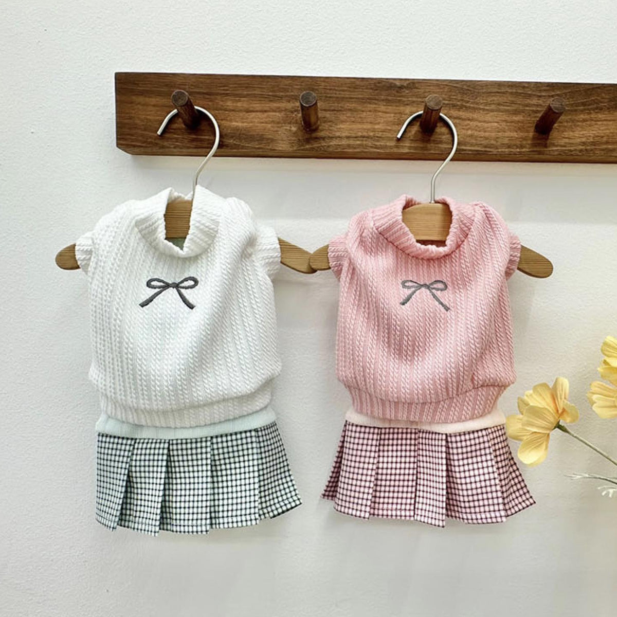 NKpup Gingham Collar Pleated Dress for pets in white and pink