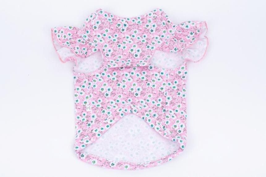 NKpup pink floral D-ring dog shirt with ruffled shoulder details