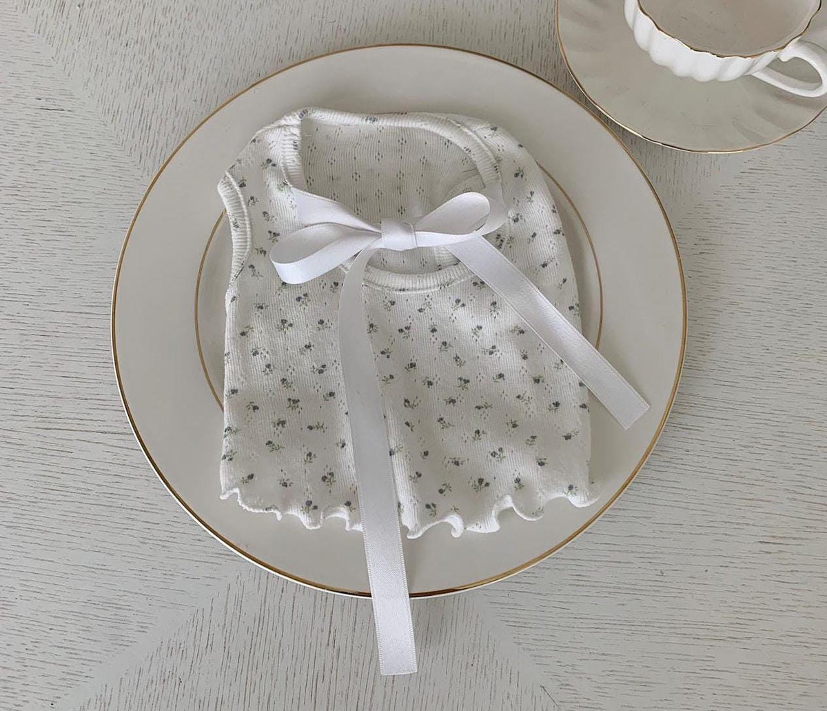 Tiny Flower Ribbon Shirt & Dress in white with a delicate floral pattern and bow detail