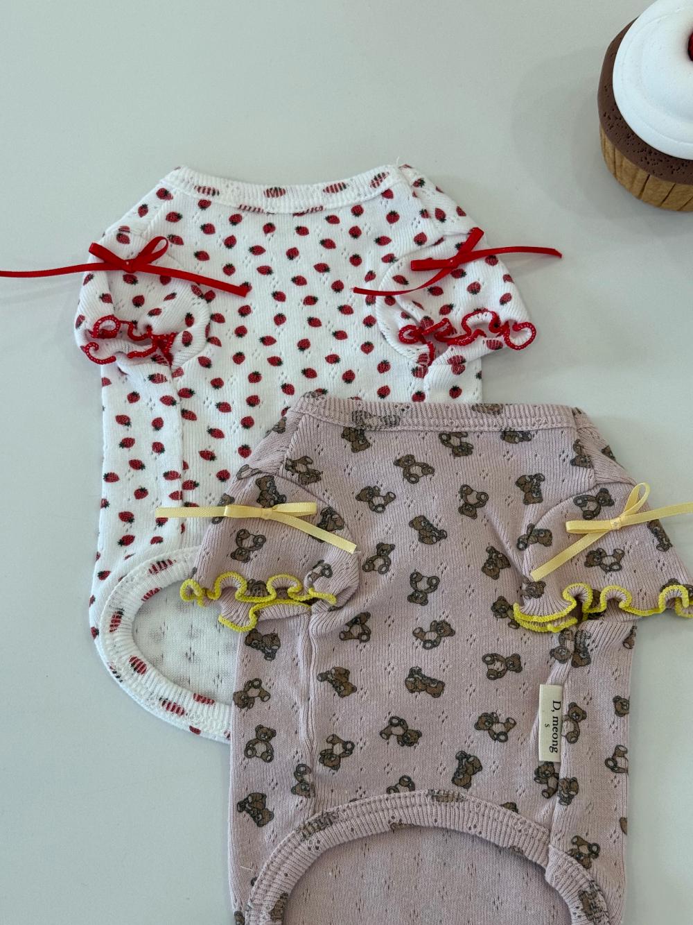 Eyelet Puff-Sleeve Outfit Overall&Shirt , S-2XL, Dog Romper, Dog Top, Dog Clothing, Dog Fashion, Dog Apparel - NKpup