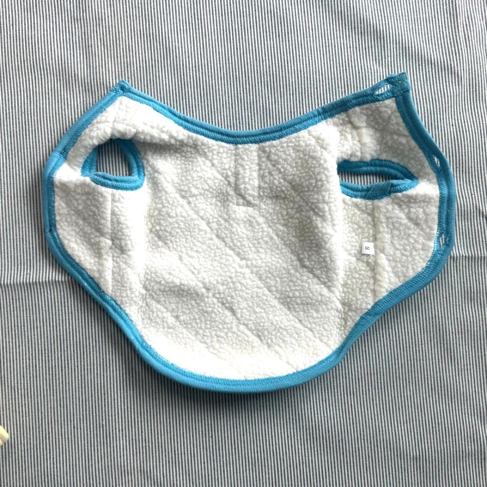 NKpup white quilted dog vest with light blue trim