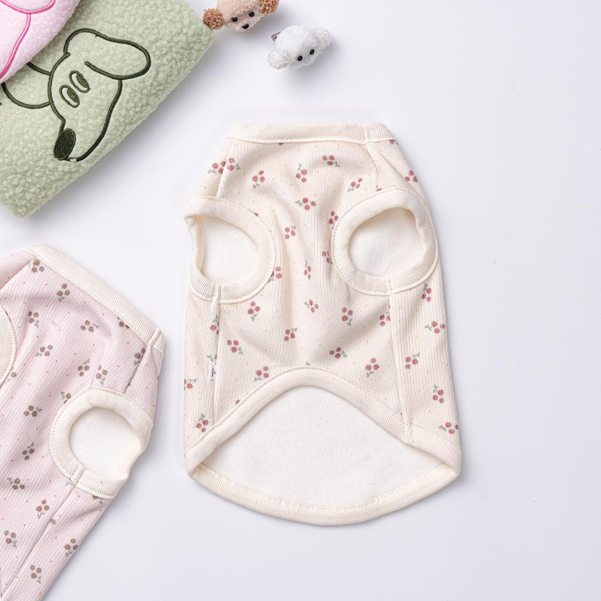 Floral Ribbed Top with Puppy Brooch, S-XL, Small Pet Clothes, Dog Vest, Dog Outfit, Dog Jacket, Dog Fashion, NKPUP - NKpup