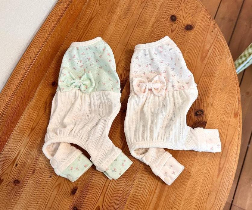Floral Bow Knit Overall, XS-2XL, Pet Pants, Dog Jumpsuit, Dog Winter Outfit, Dog Fashion - NKpup