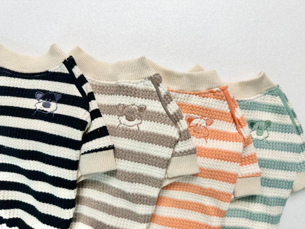 Waffle Stripe Dog Shirt, Embroidered Character, Color Block Style - NKpup