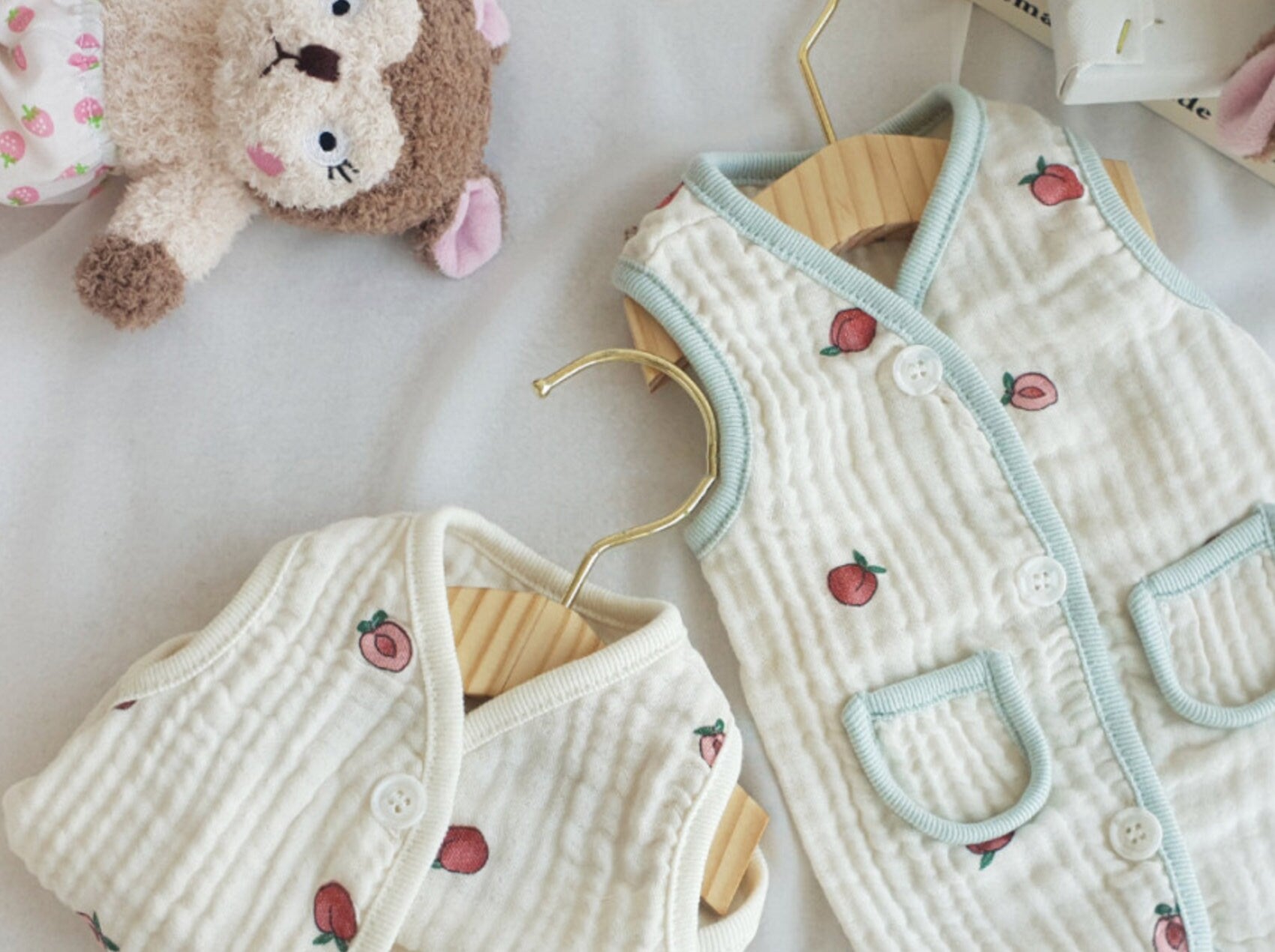 Organic Peach Vest