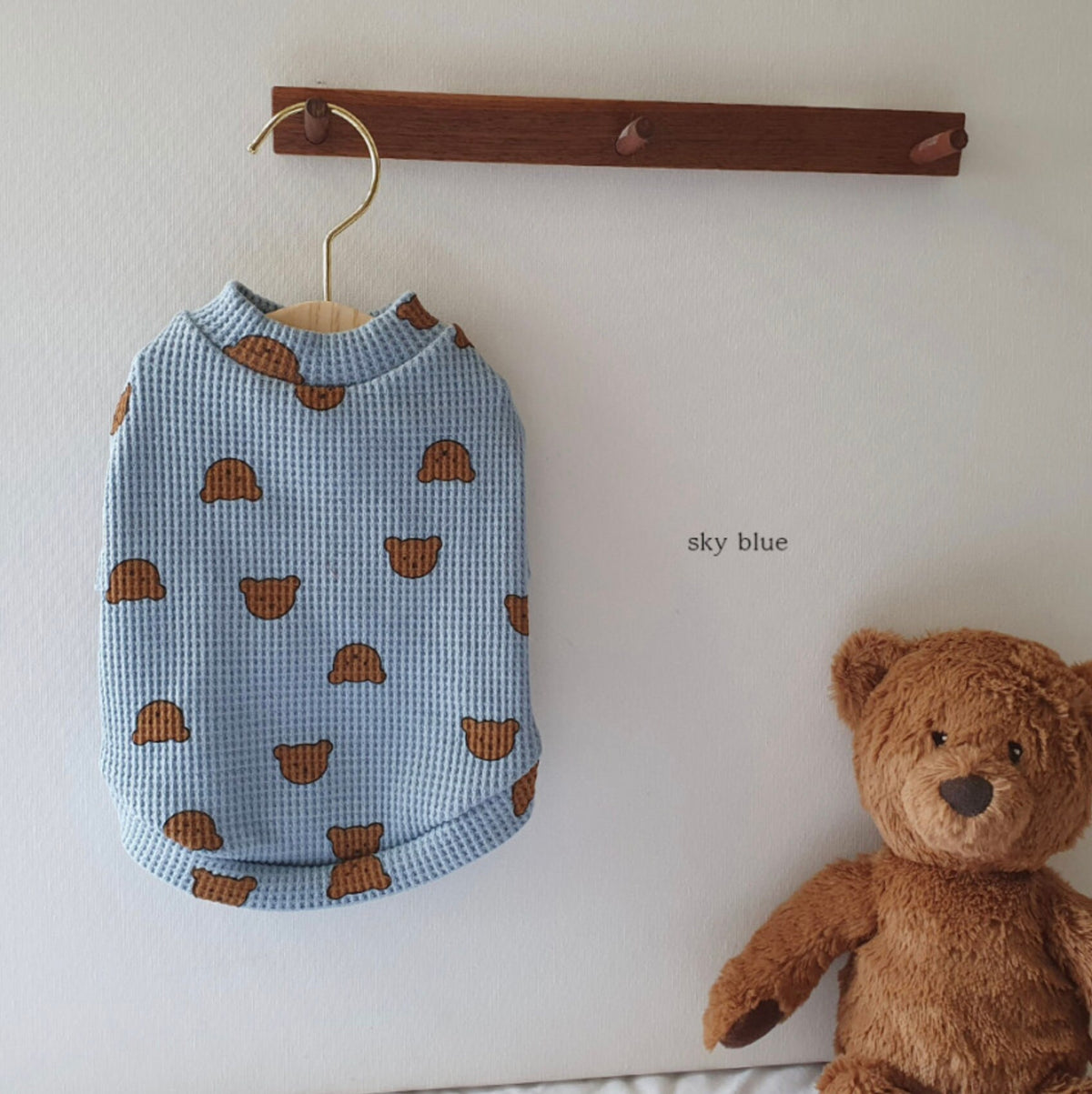 NKpup sky blue waffle dog shirt with brown bear patterns