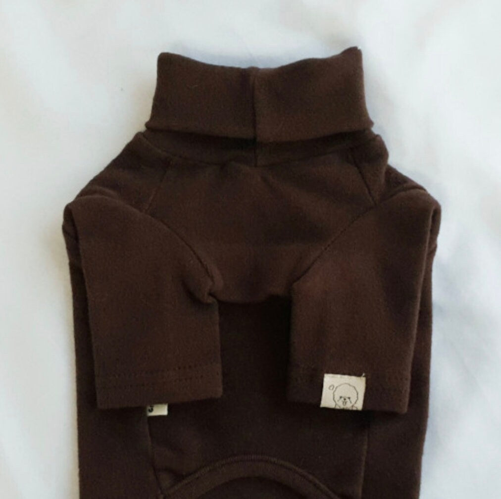 NKpup basic brown turtleneck dog shirt