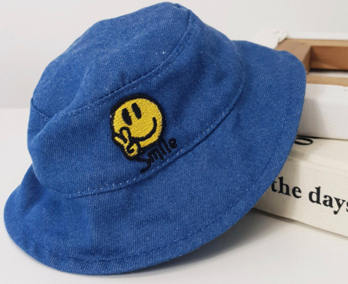 Smile Dog Bucket Hat