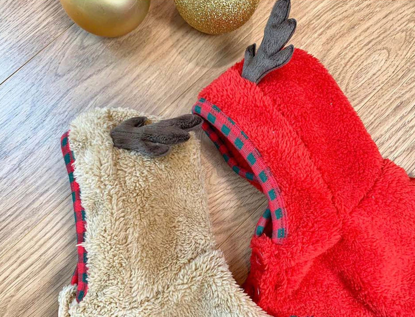 Reindeer Fleece Cape