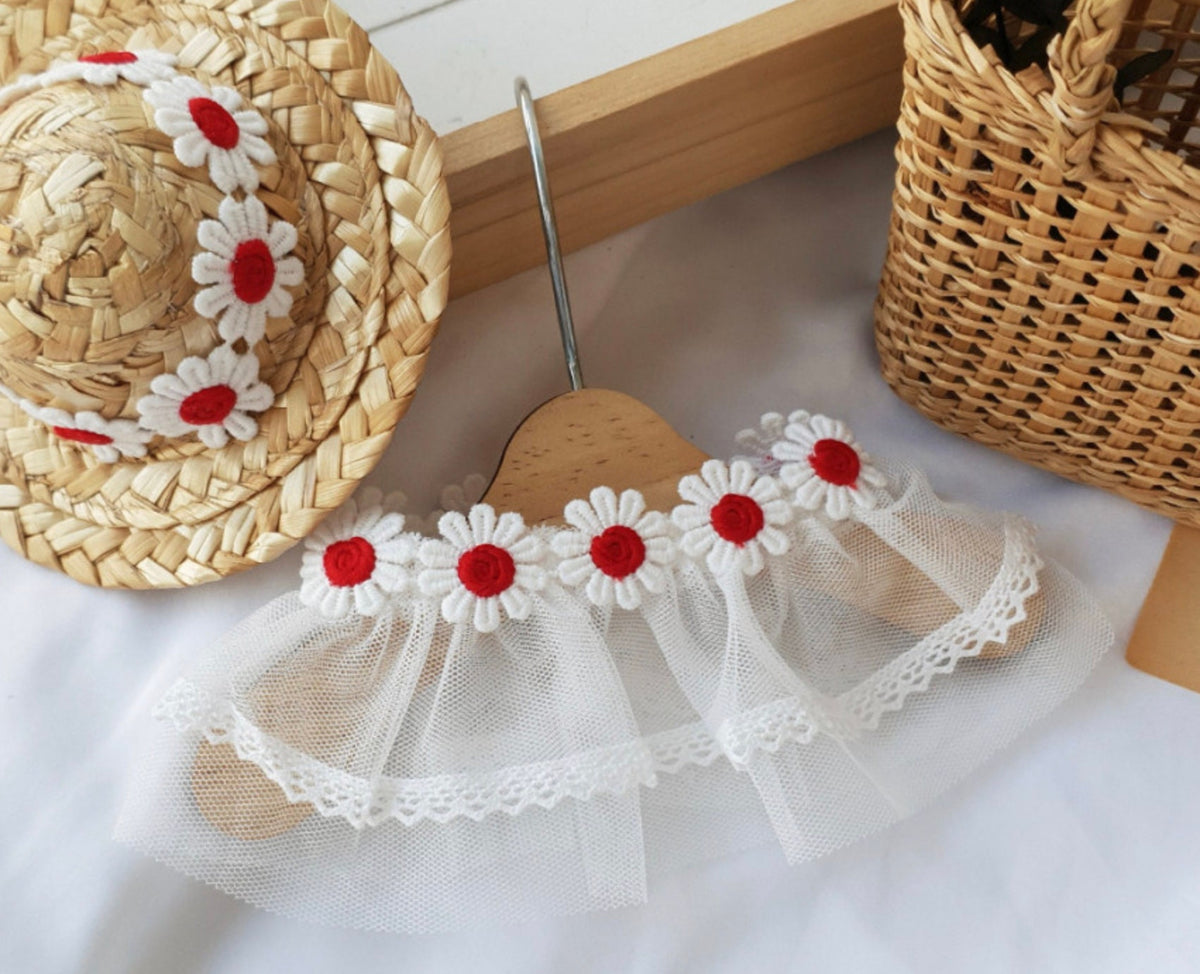 Daisy Lace Dog Cape in white tulle with red and white daisy floral accents